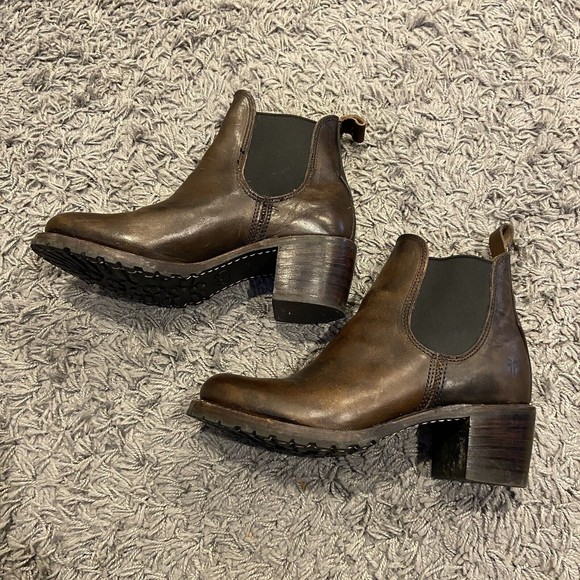 Frye Brown Ankle Boots - Picture 10 of 16